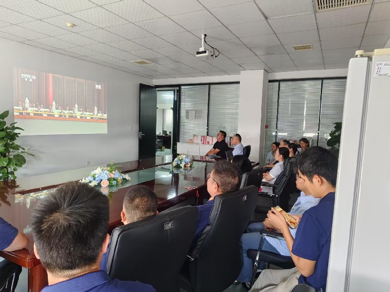 144014283.jpg 144014283.jpg